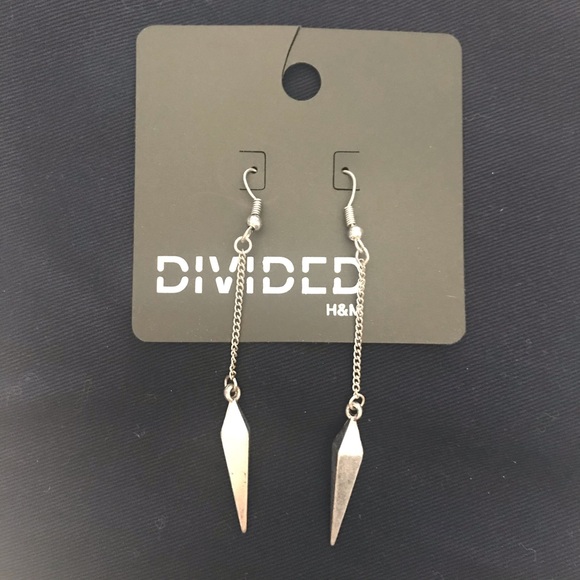 NWT H&M Divided metal spike earrings - Picture 1 of 2